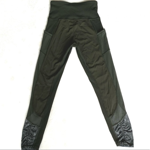 Lululemon High Times Pant *Luxtreme (Mesh) - Picture 8 of 9